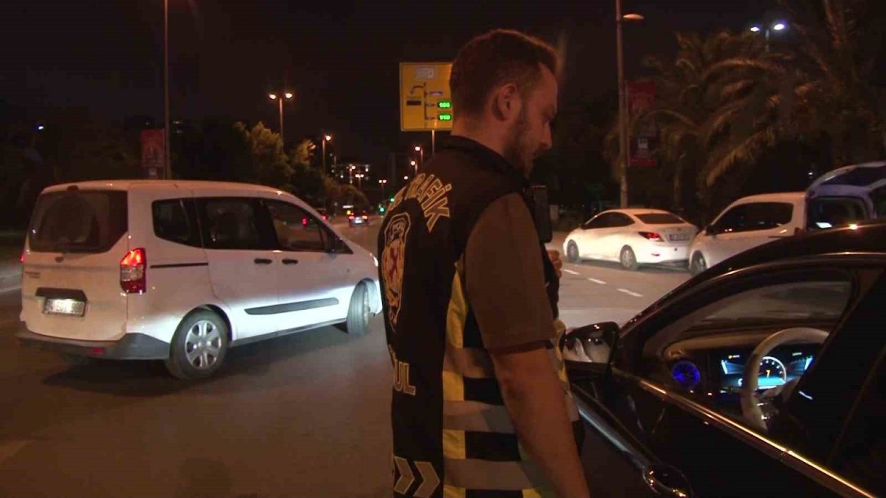 Kadıköy’de abart egzozlu araç denetimi