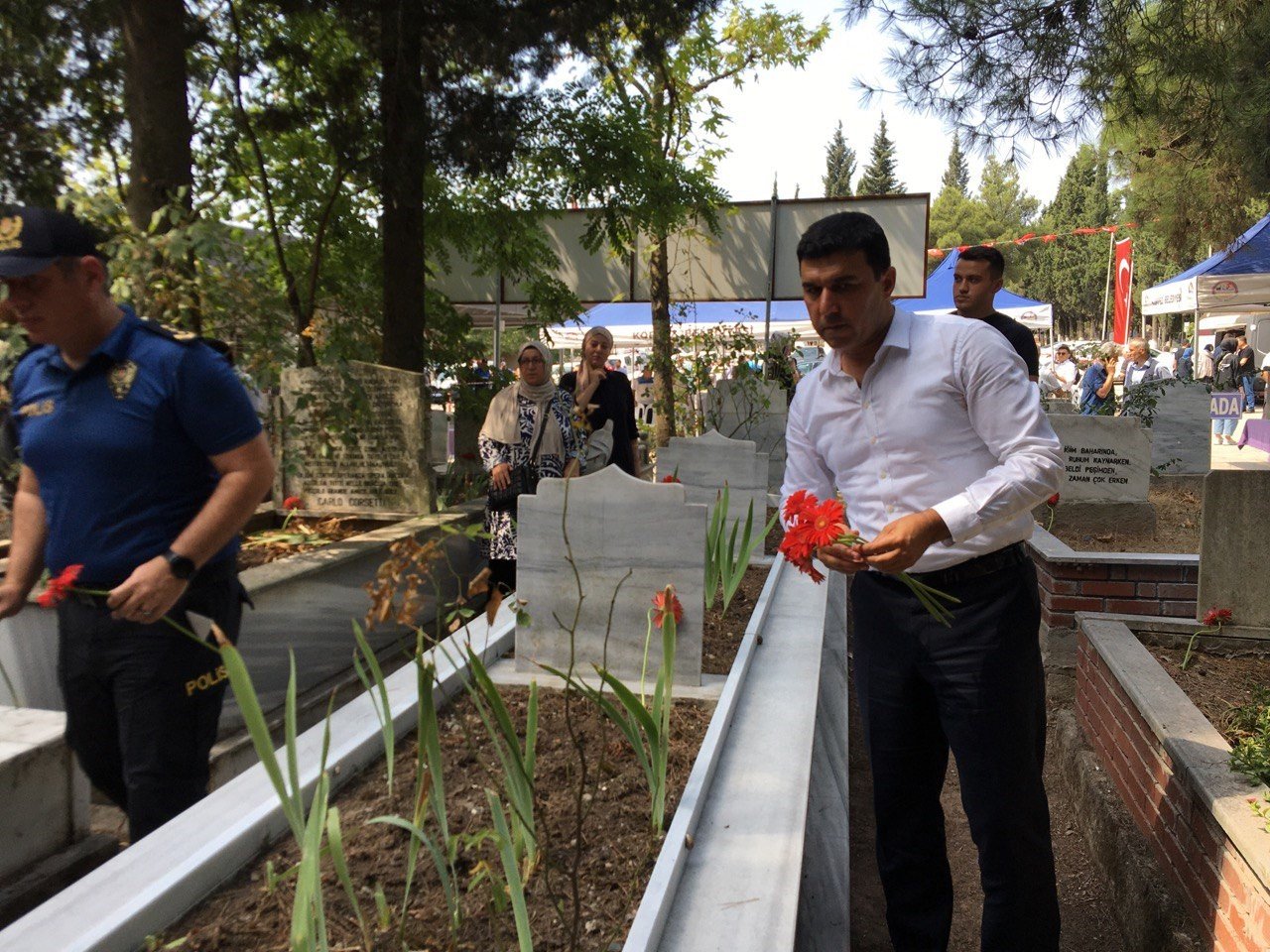 Marmara Depremi’nde hayatını kaybedenler Körfez’de anıldı