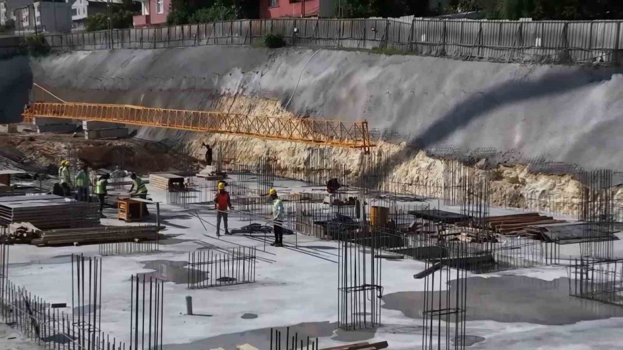 Başakşehir Belediye Başkanı Kartoğlu: "Yüzde 50 olan riskli bina oranımızı yüzde 13’e düşürdük"