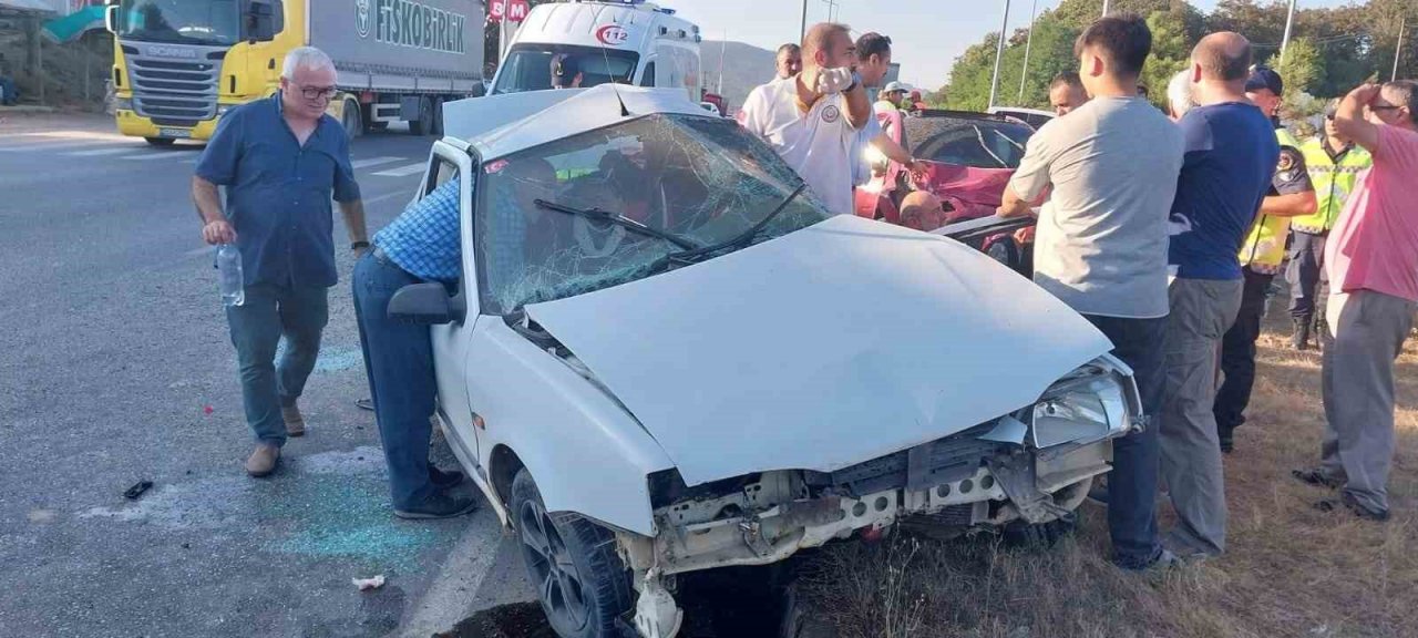 Genç imam kazada hayatını kaybetti, 7 kişi yaralandı