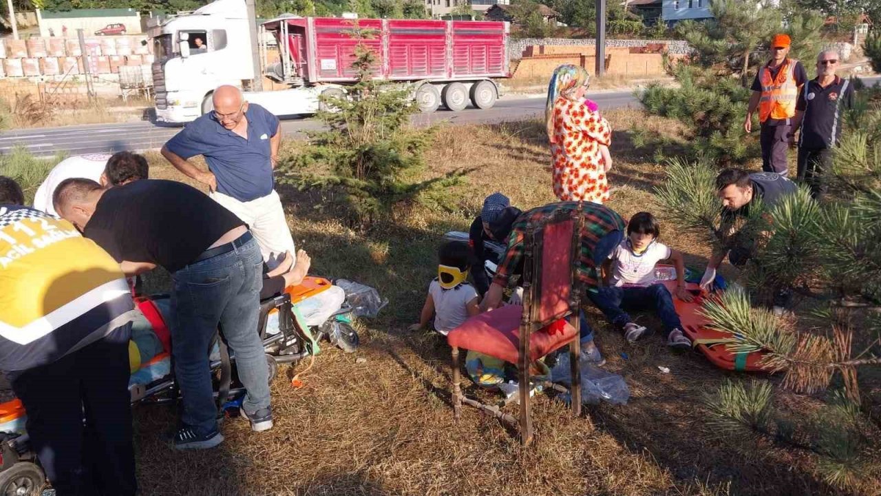 Genç imam kazada hayatını kaybetti, 7 kişi yaralandı