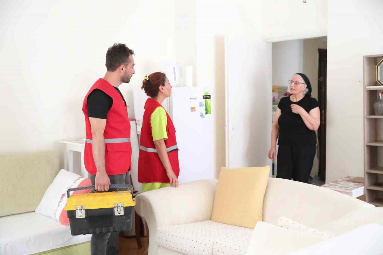 Türk Kızılay’dan ‘doğru sabitlenmeyen eşyalar felakete neden olabilir’ uyarısı