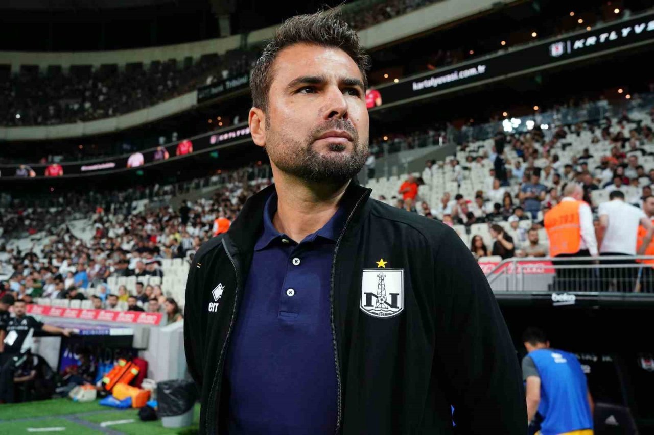 UEFA Avrupa Konferans Ligi: Beşiktaş: 0 - Neftçi Bakü: 0 (Maç devam ediyor)