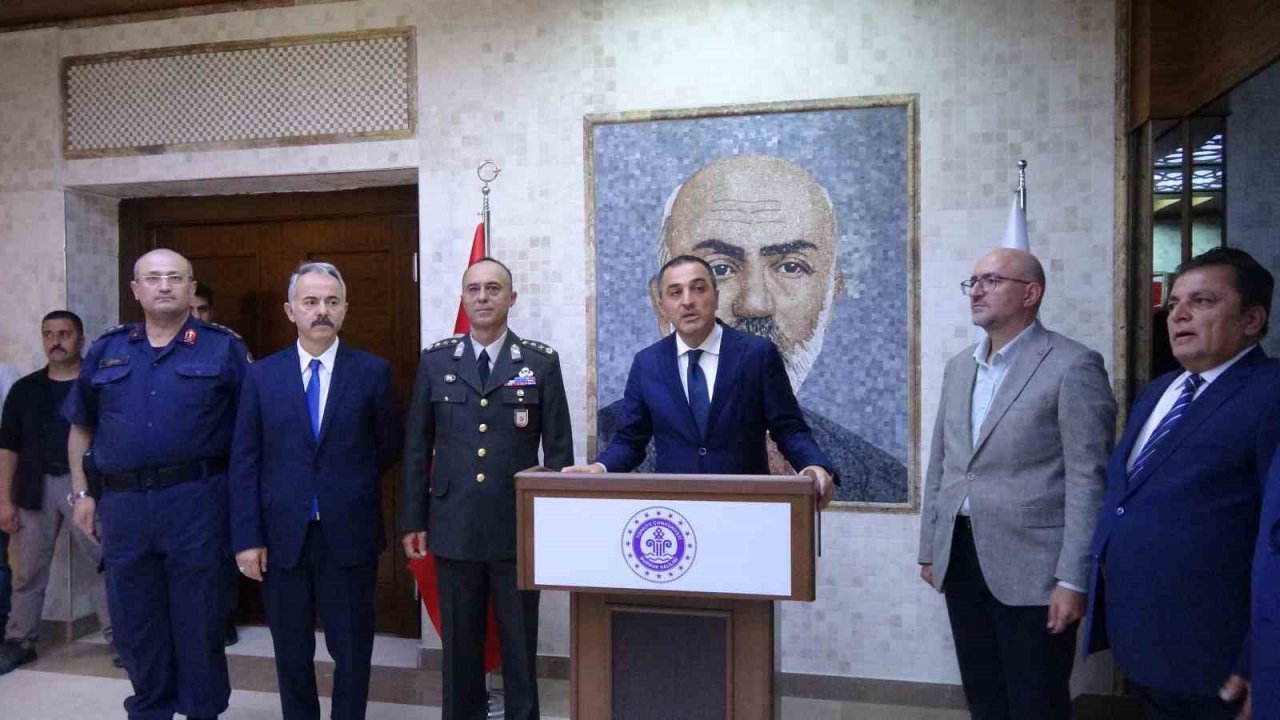 Burdur Valisi Türker Öksüz: "Burdur’a hizmetkar olmaya geldim"