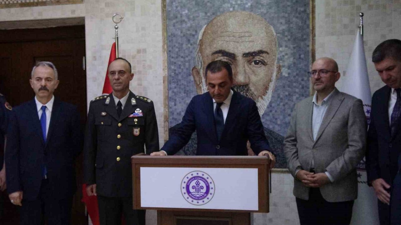 Burdur Valisi Türker Öksüz: "Burdur’a hizmetkar olmaya geldim"