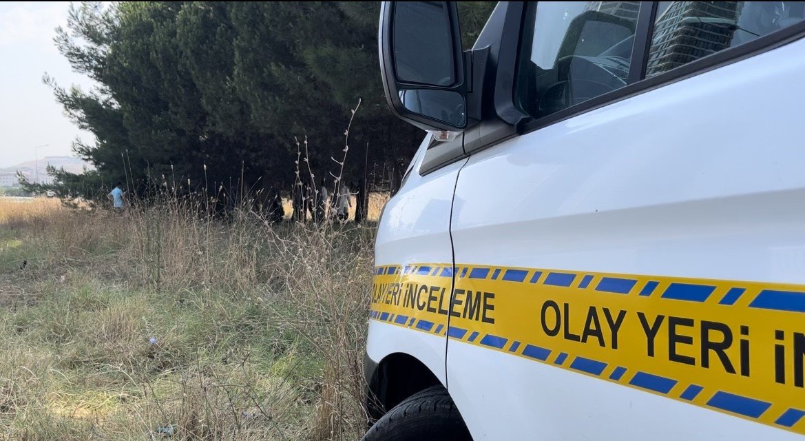 Bursa’da esrarengiz olay..Bakım için gelen içişler ceset buldu