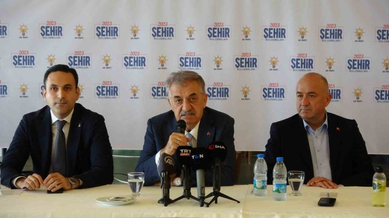 AK Parti Genel Başkan Yardımcısı Hayati Yazıcı: "AK Parti’nin icraatının merkezinde insan var, siyasetinin temelinde millet var"