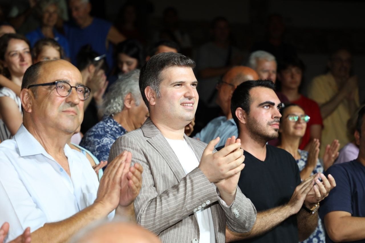 Tayfun Canlı: “Kültür ve sanatın yanındayız”