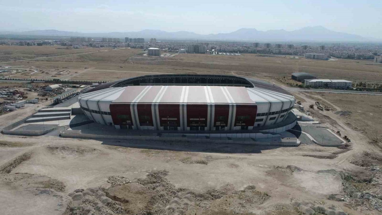 Belediye yeni şehir stadyumu çevresinde düzenleme çalışma başlattı