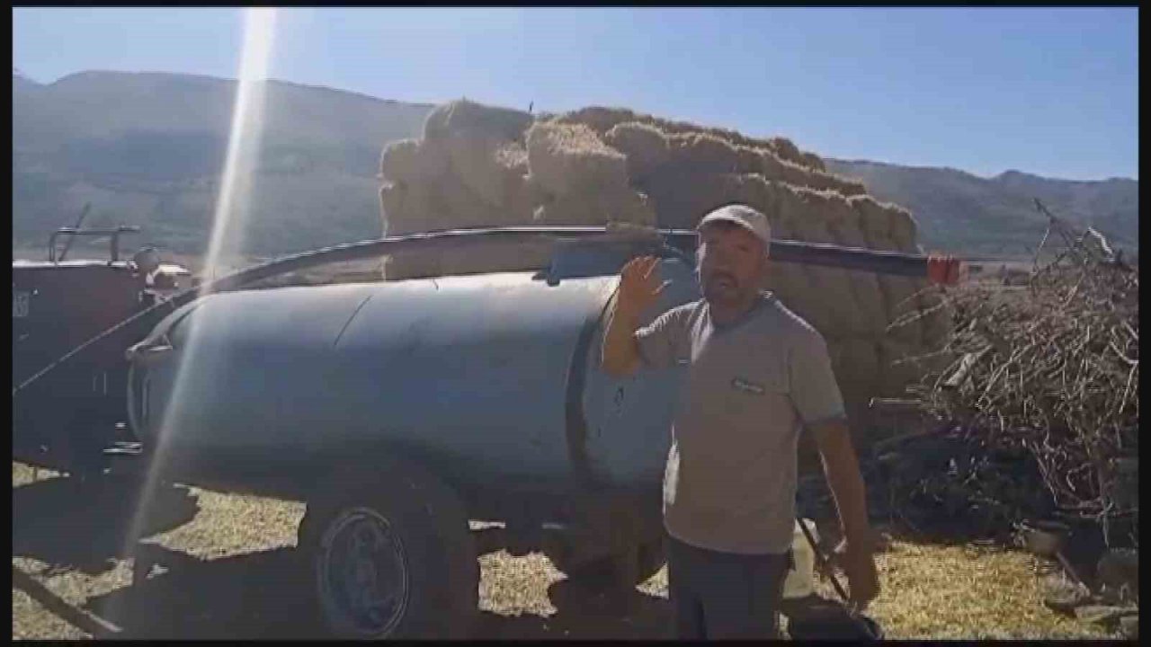 Mahalle sakinlerinin ’su’ isyanı: Traktörler ile evlerine su çekiyorlar