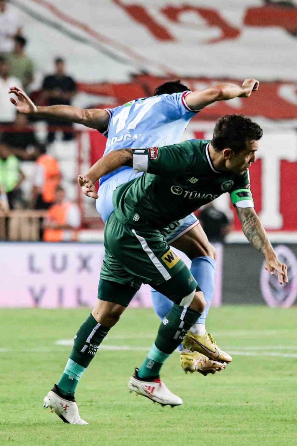 Konyaspor Antalya'da galibiyeti kaçırdı 1-1