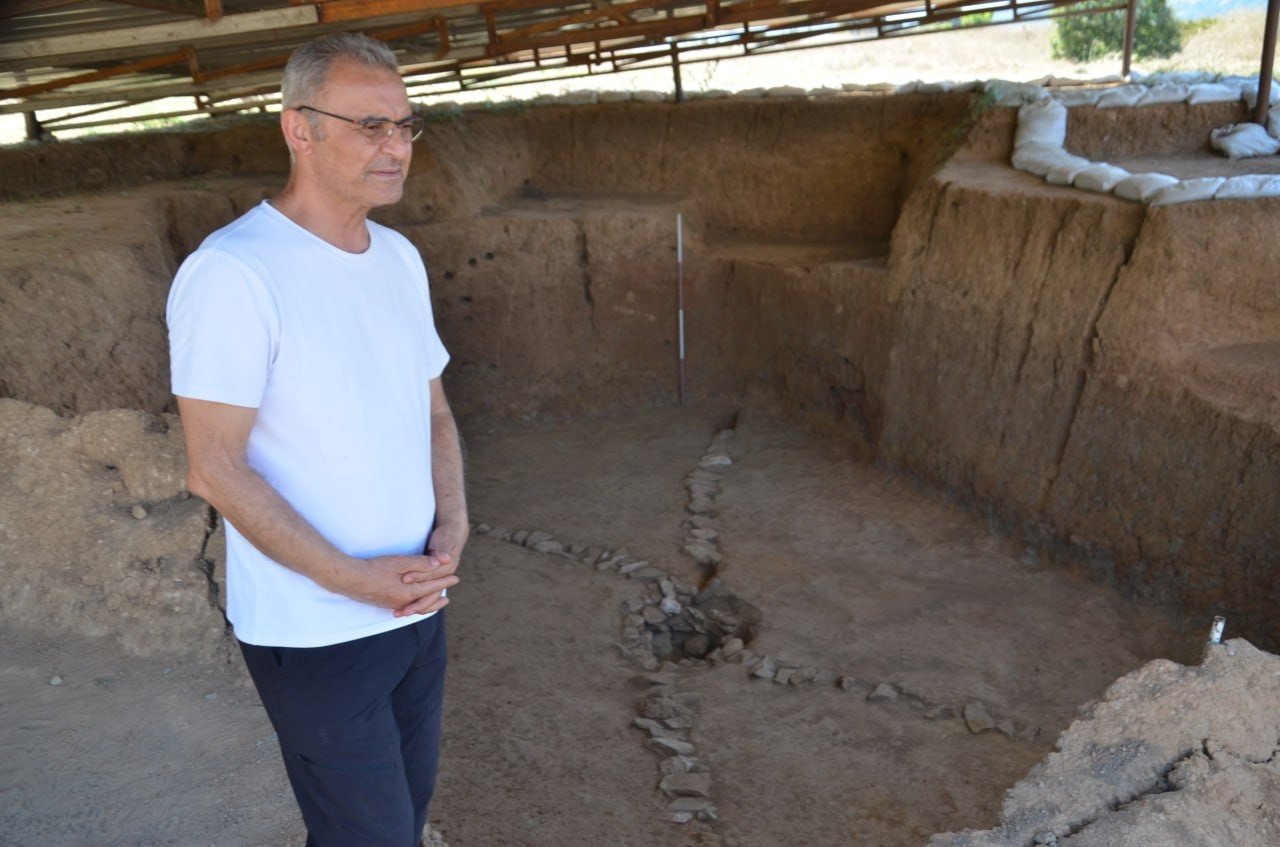 Şapinuva’da 3 bin 500 yıllık hububat silosu bulundu