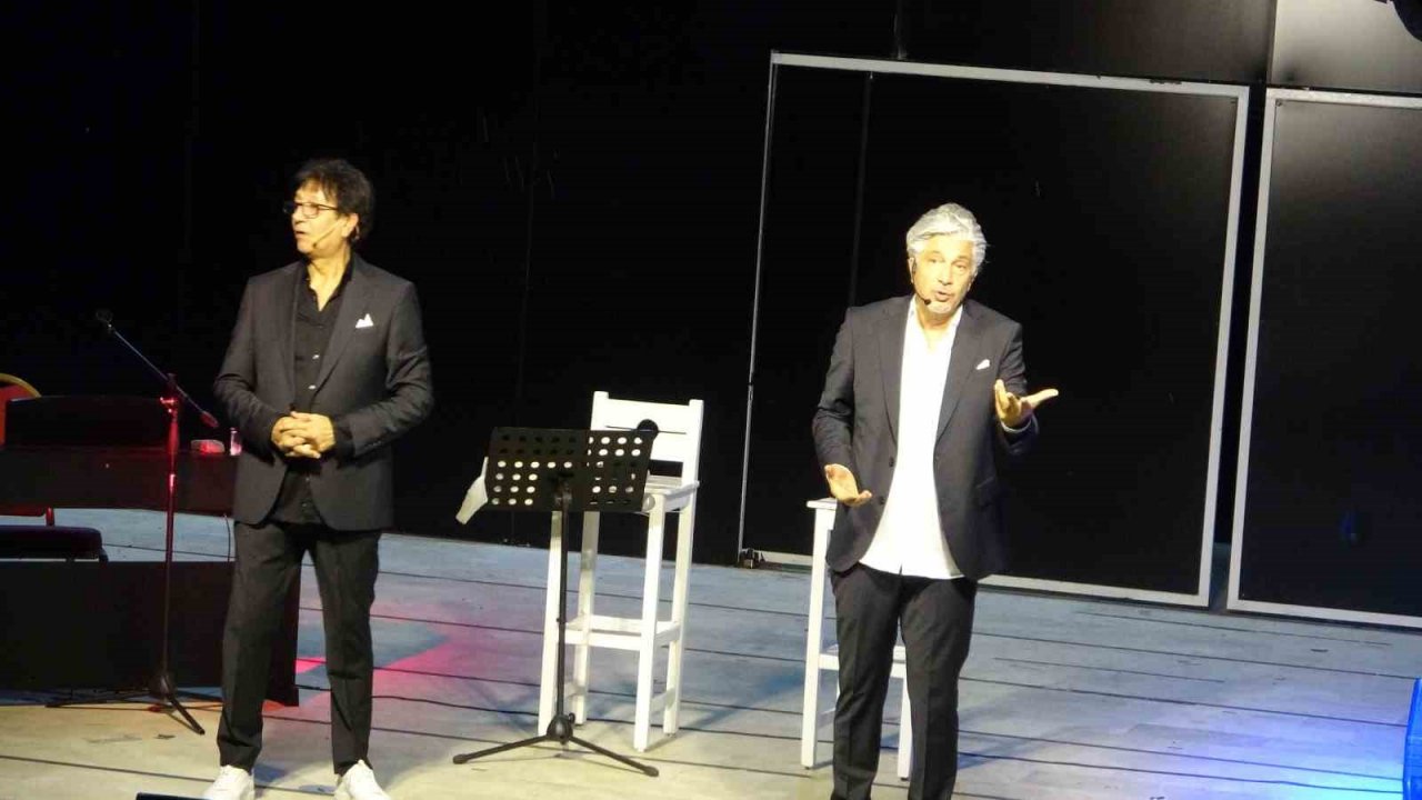 Marmaris’te ‘Hey gidi Günler’ sahnelendi