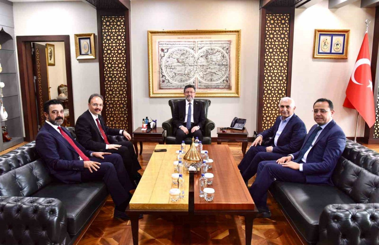 Tarım ve Orman Bakanı İbrahim Yumaklı Siirt’te