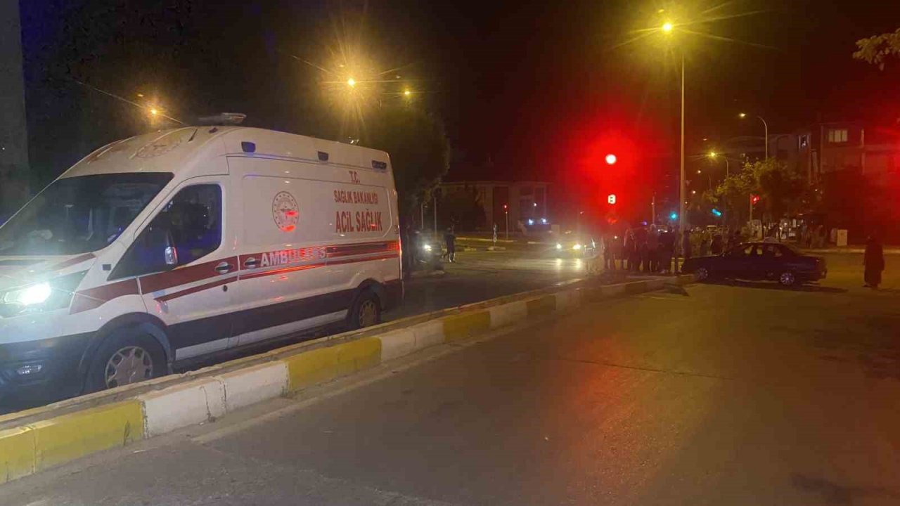 Uşak’ta trafik kazası: 4 yaralı