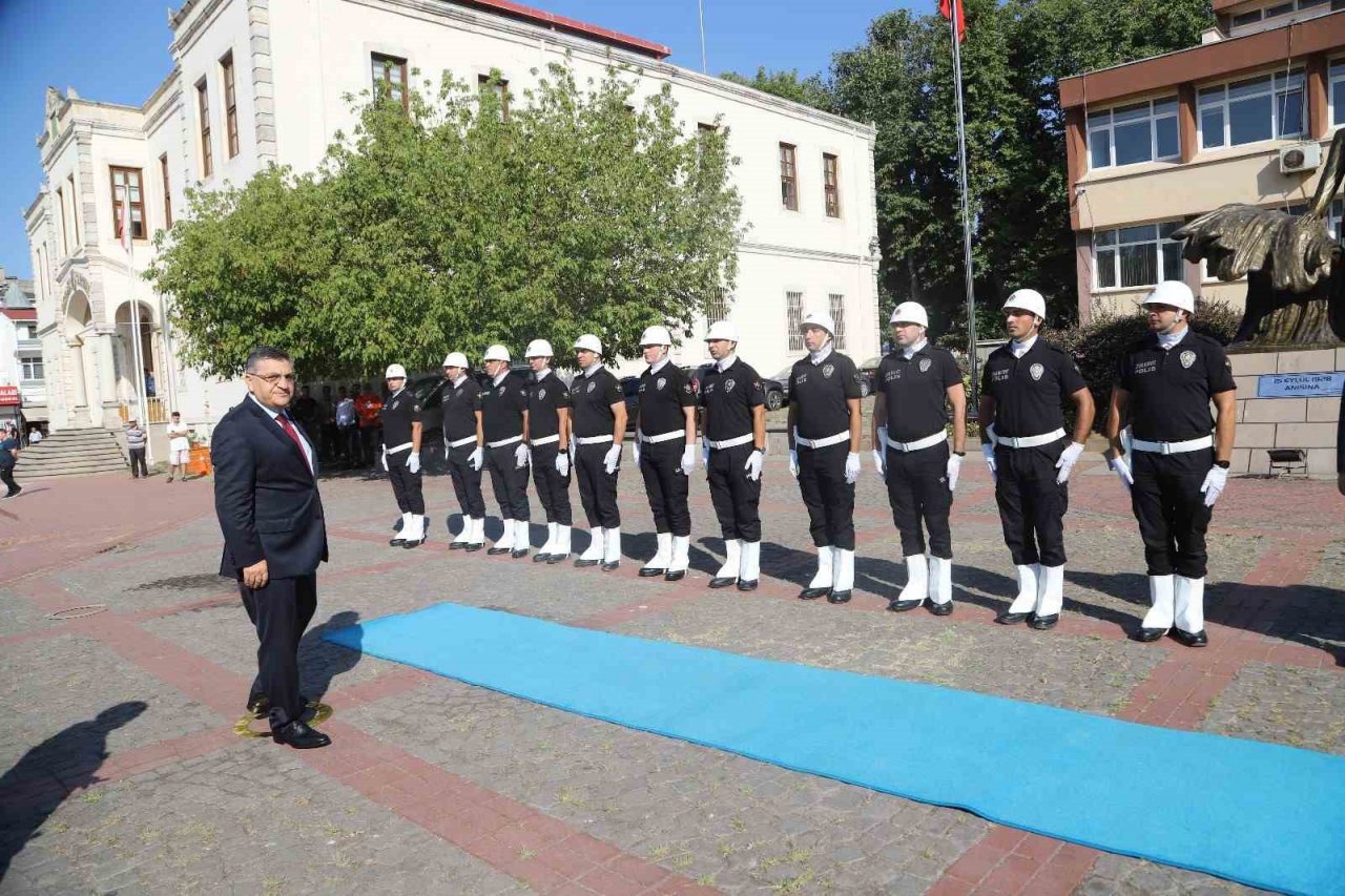 Yeni Sinop Valisi Mustafa Özarslan göreve başladı
