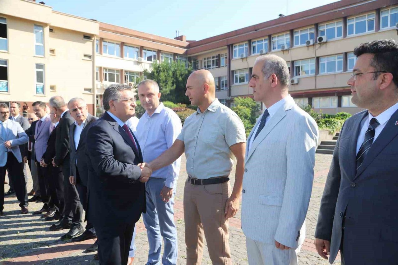 Yeni Sinop Valisi Mustafa Özarslan göreve başladı