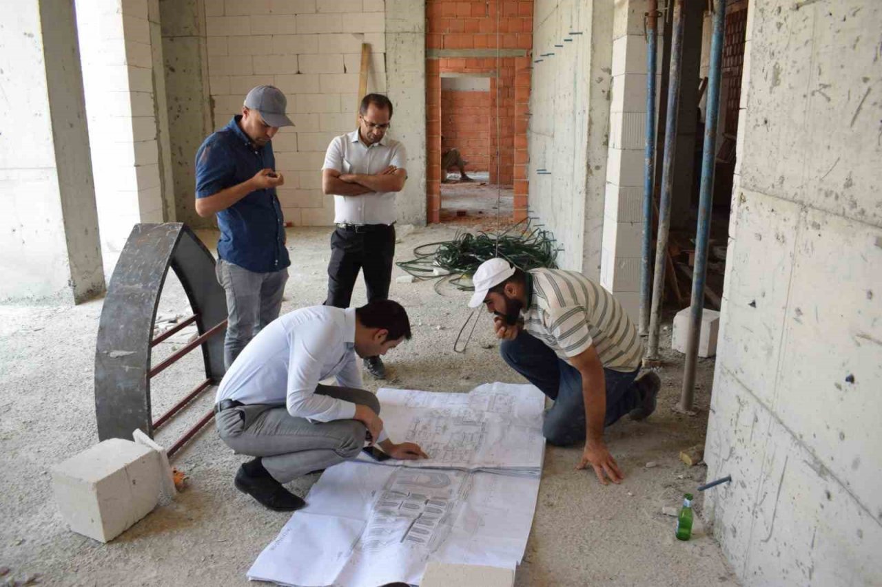 İscehisar Hükümet Konağı inşaatında sona yaklaşıldı