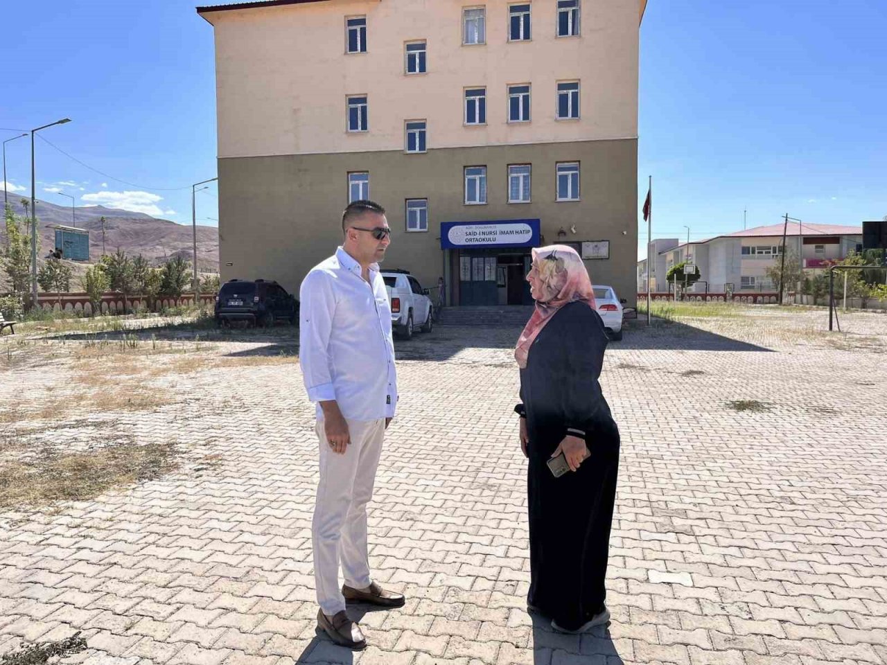 Doğubayazıt’ta yeni eğitim-öğretim yılı için hazırlıklar sürüyor