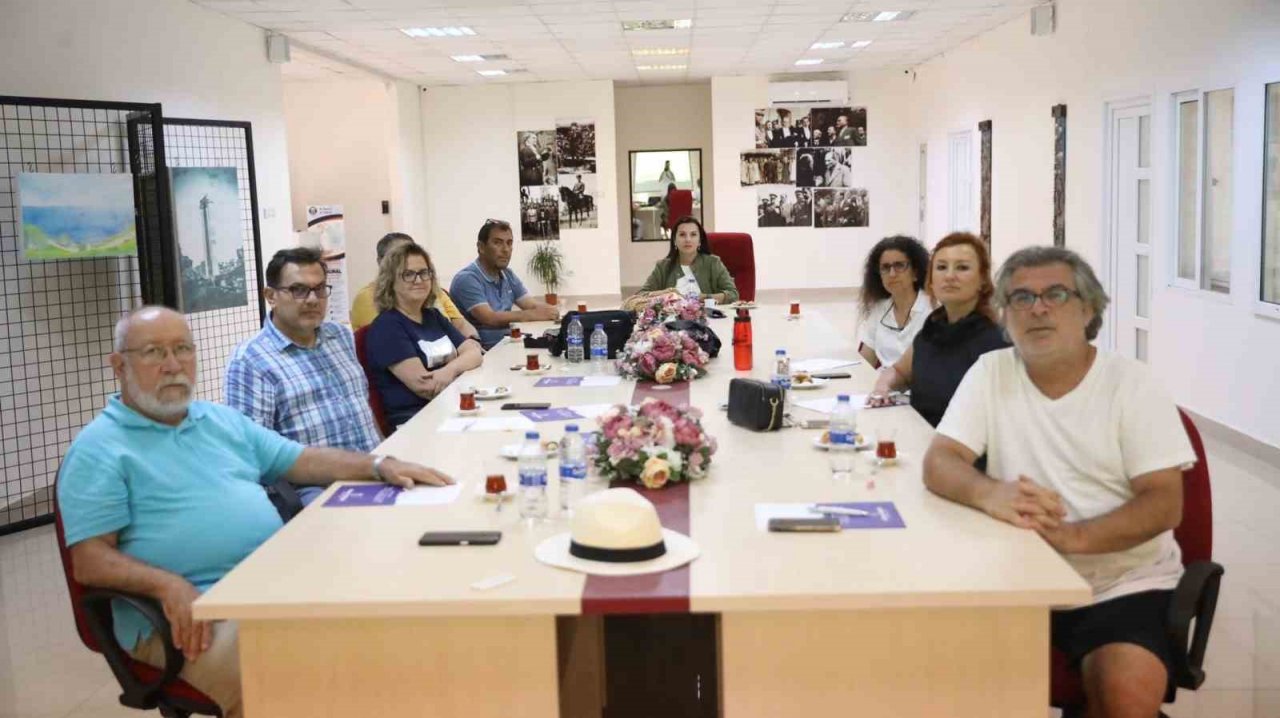 Didim’de fotoğraf yarışması için jüri değerlendirme toplantısı yapıldı