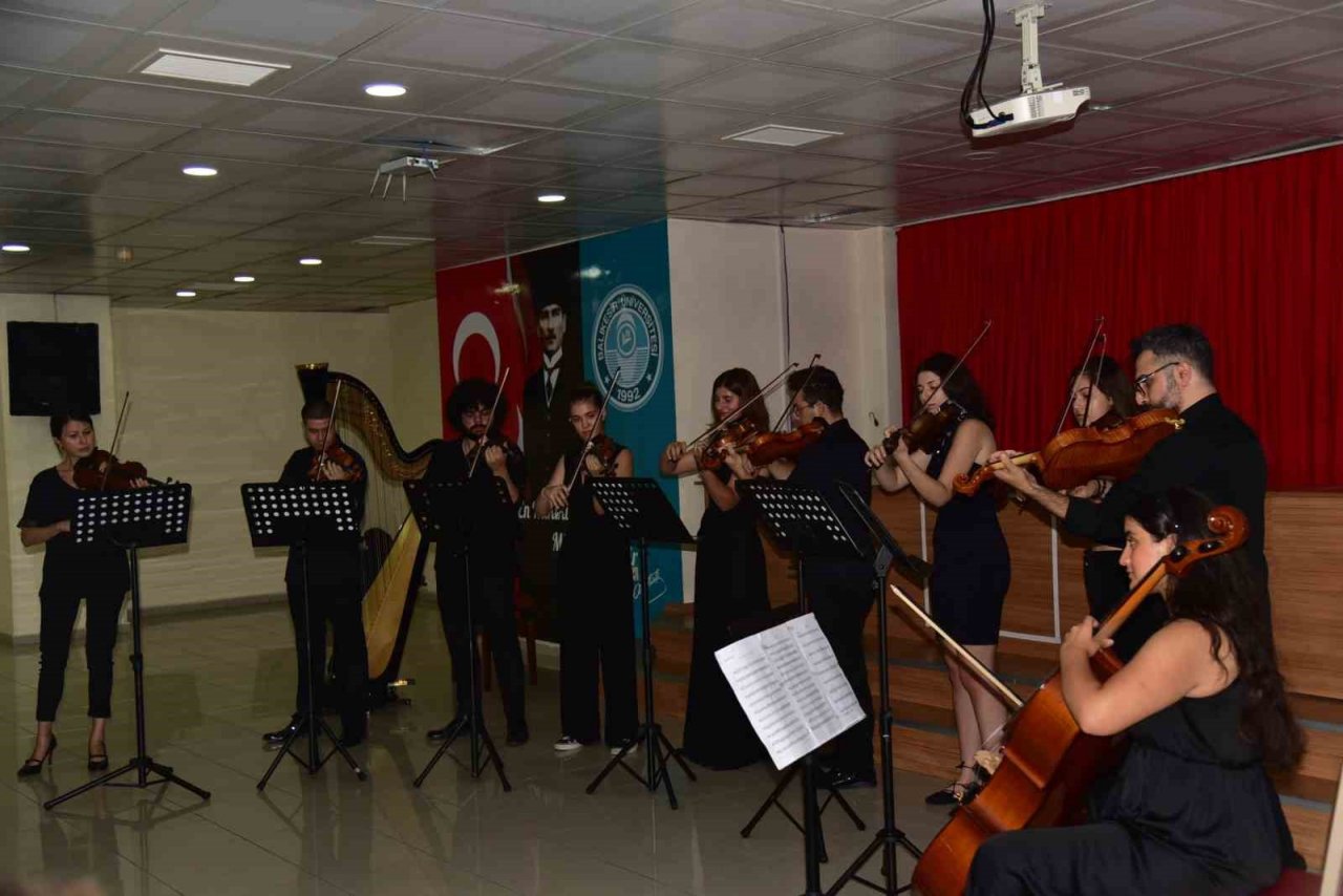 Balıkesir Üniversitesi sanatın adresi oldu