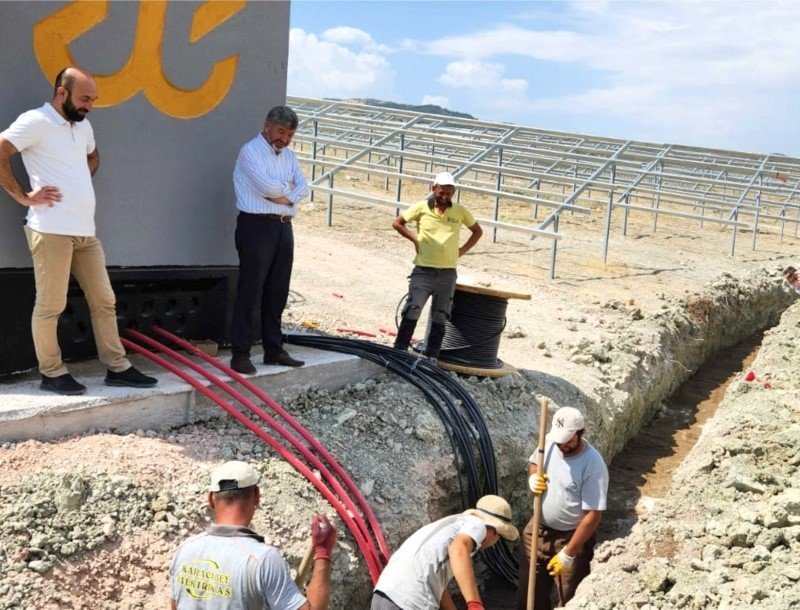 Başkan Akçadurak: “Yenilenebilir enerji kaynaklarına önem veriyoruz”