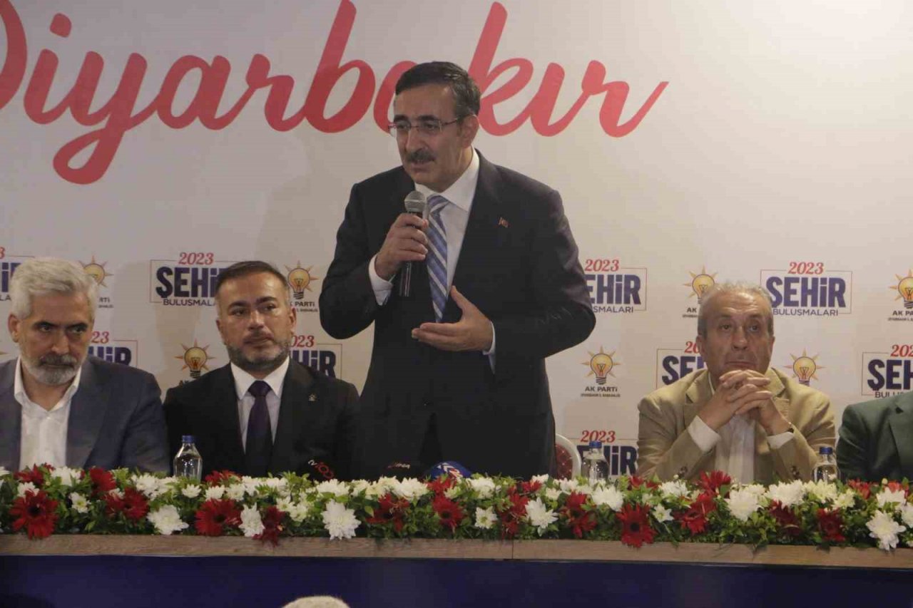 Cumhurbaşkanı Yardımcısı Yılmaz: “Türkiye yüzyılı aynı zamanda Diyarbakır yüzyılı olacak inşallah”