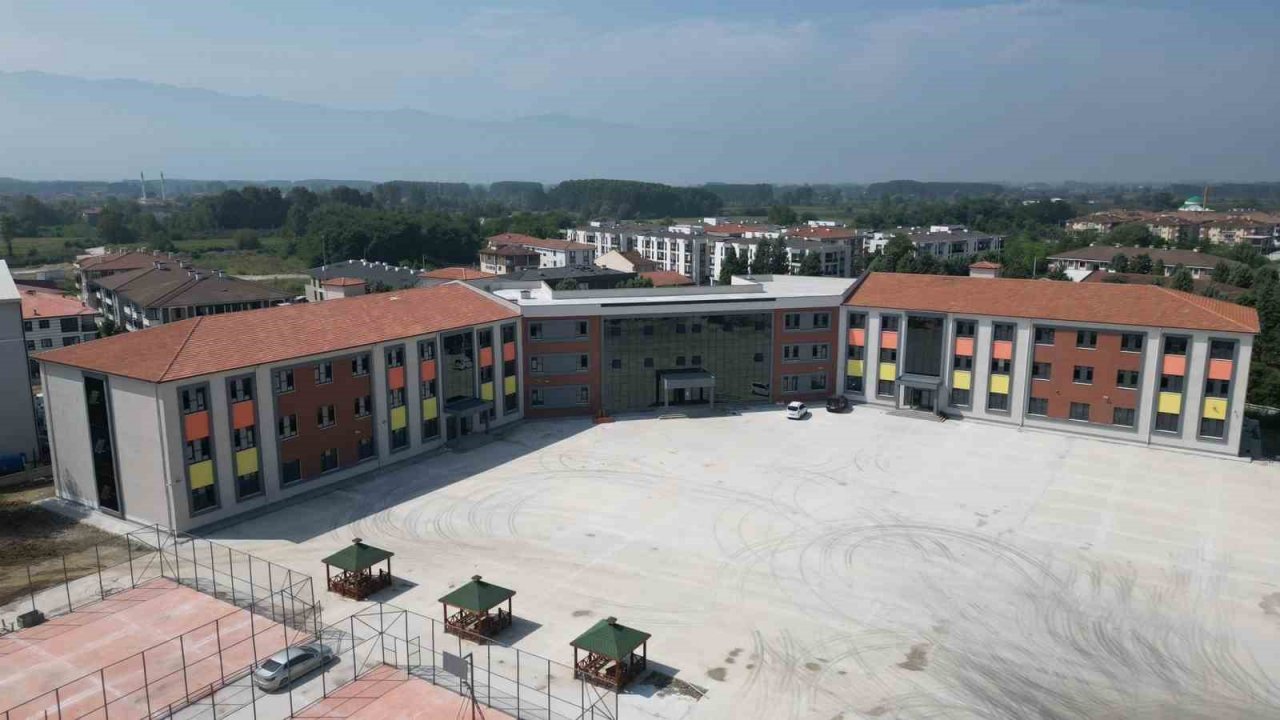 Eğitim yatırımlarına yakın markaj