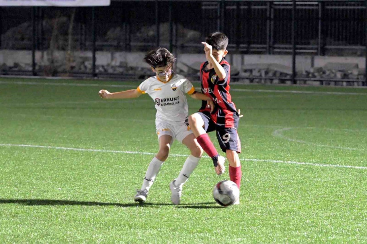 Geleceğin Şehri Geleceğin Yıldızları Futbol Turnuvası sona erdi