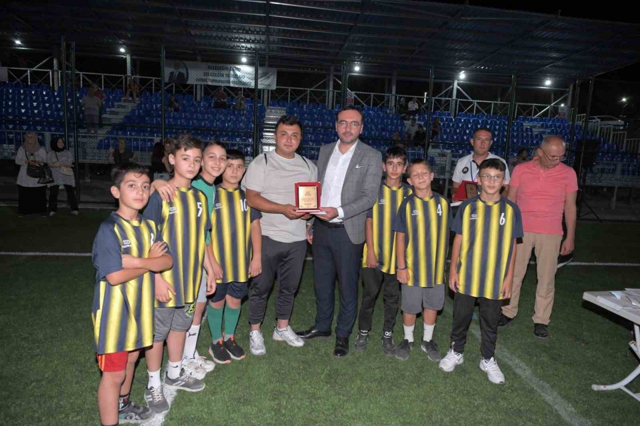 Geleceğin Şehri Geleceğin Yıldızları Futbol Turnuvası sona erdi