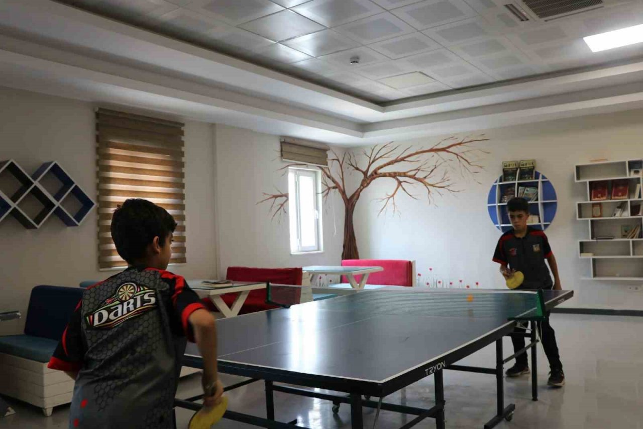 Gençler gençlik merkezlerinde geleceklerine yatırım yapıyor