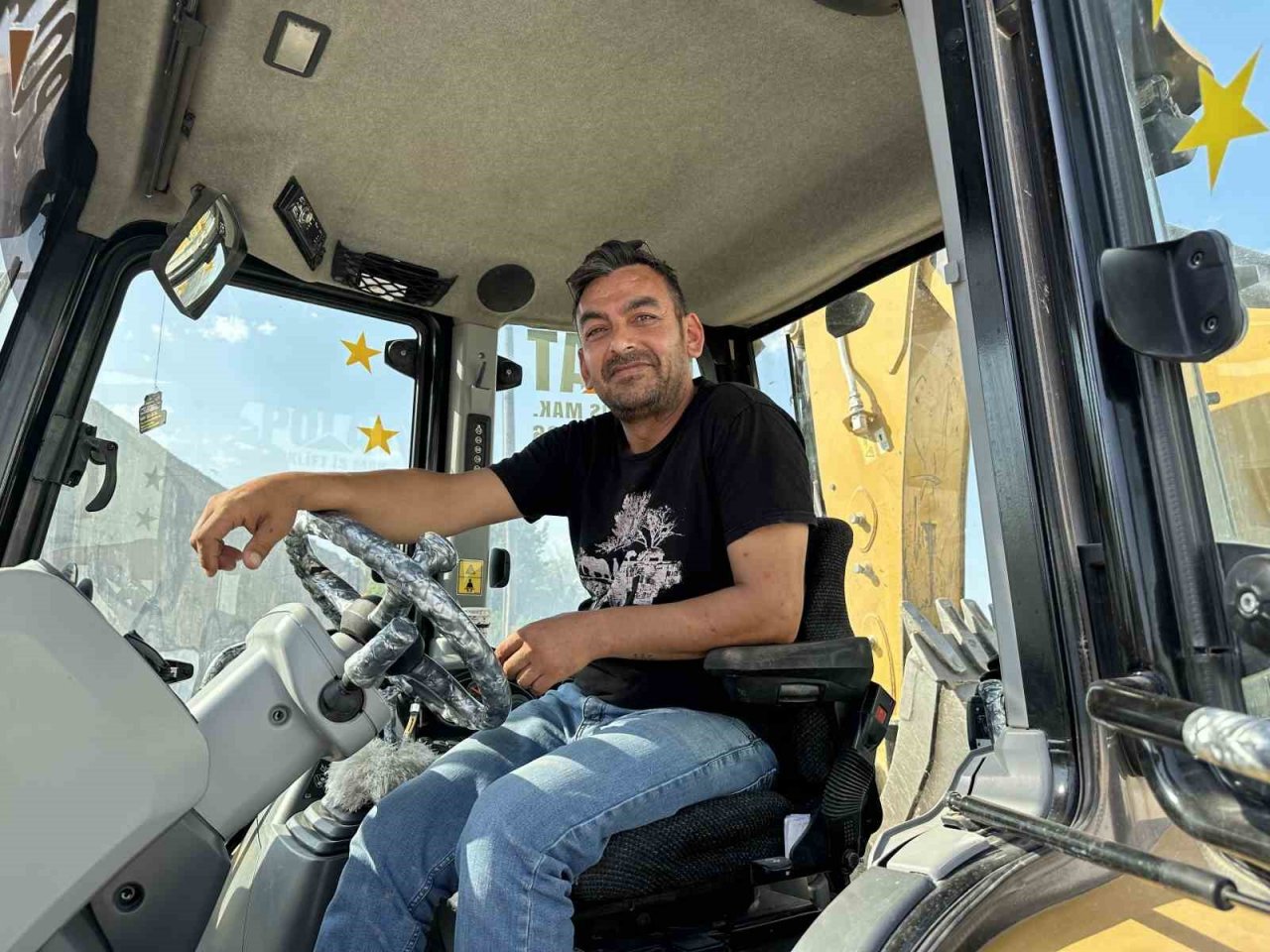 Korkutan yangın hayırsever operatör söndürüldü