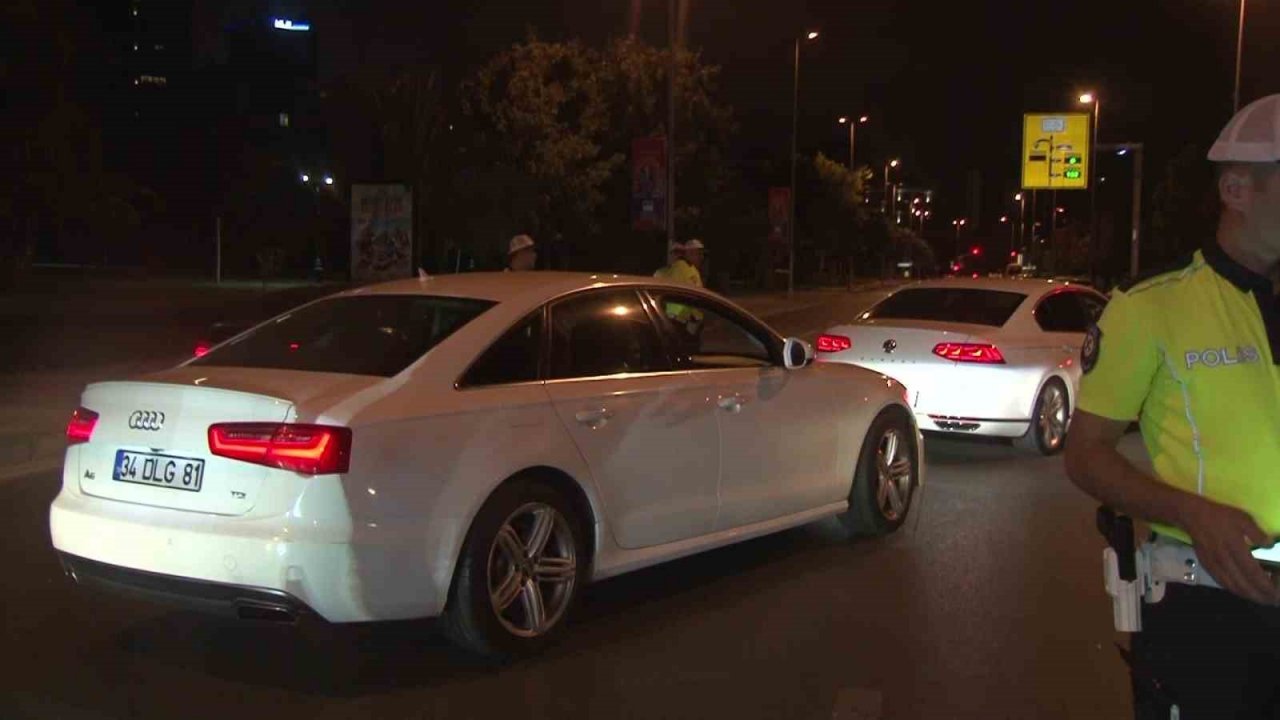 Kadıköy’de abart egzoz ve hız denetimi