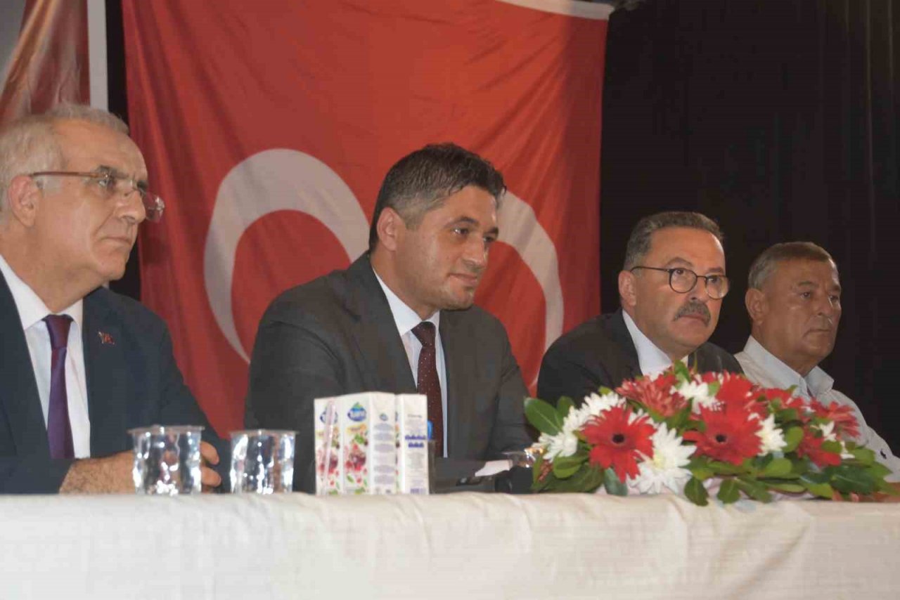 MHP Aliağa’da Nuray Aydemir güven tazeledi