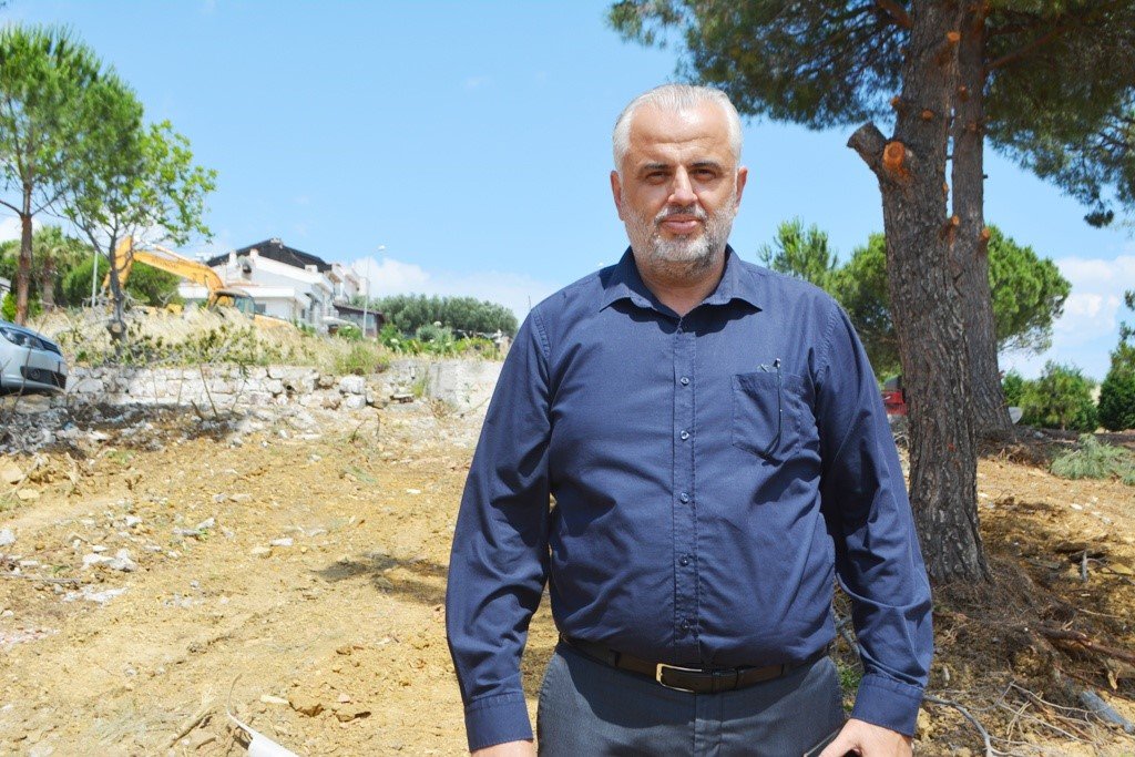 AK Parti Ayvalık İlçe Başkanı Ali Gür istifa etti