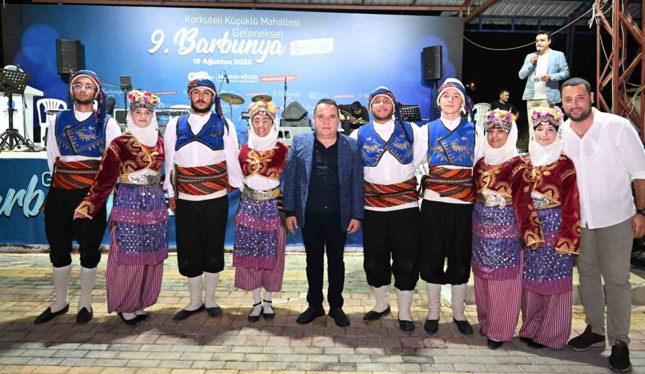 Başkan Böcek, 9. Barbunya Şenliği’ne katıldı
