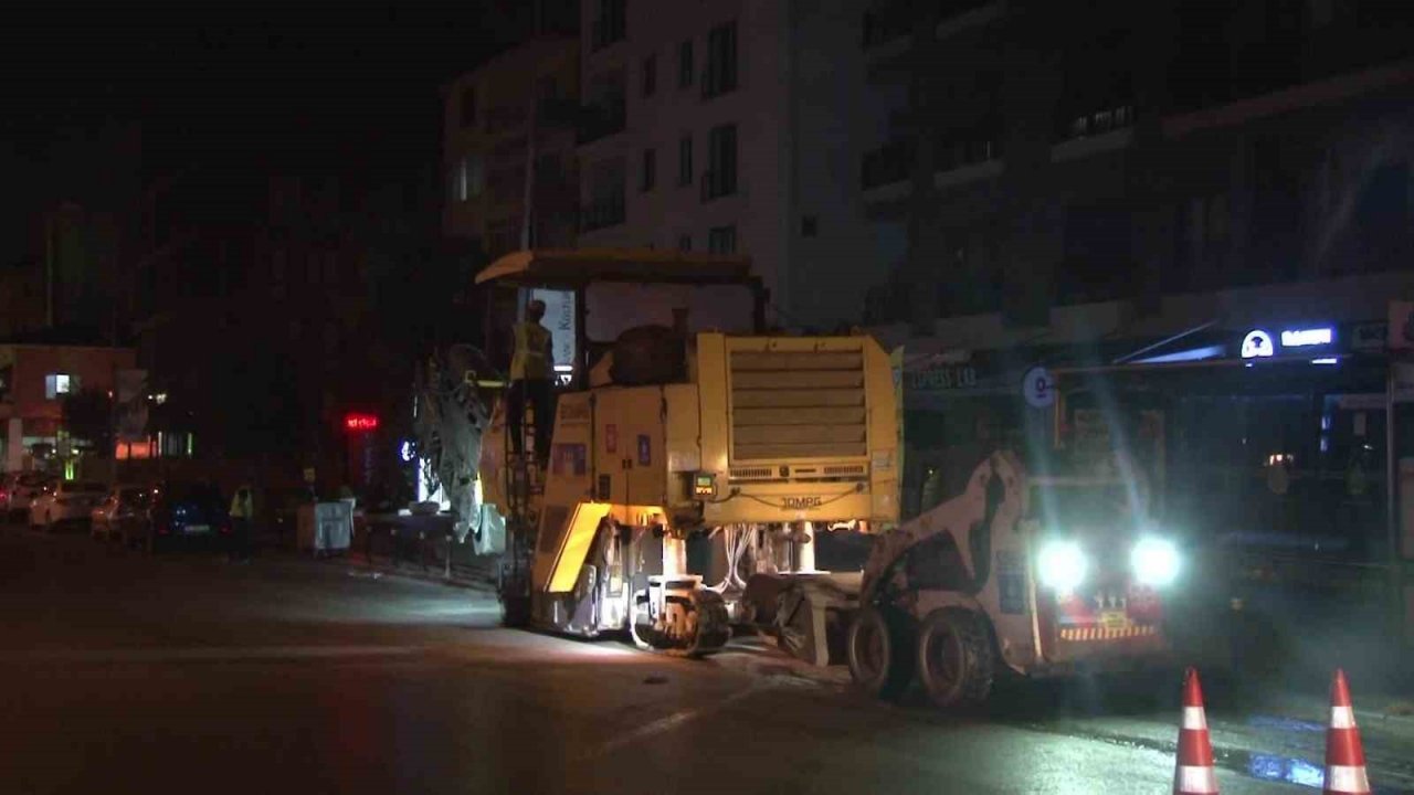 Maltepe Bağdat Caddesi Kavşağı üzerinde yapılan çalışmalar vatandaşları çileden çıkardı