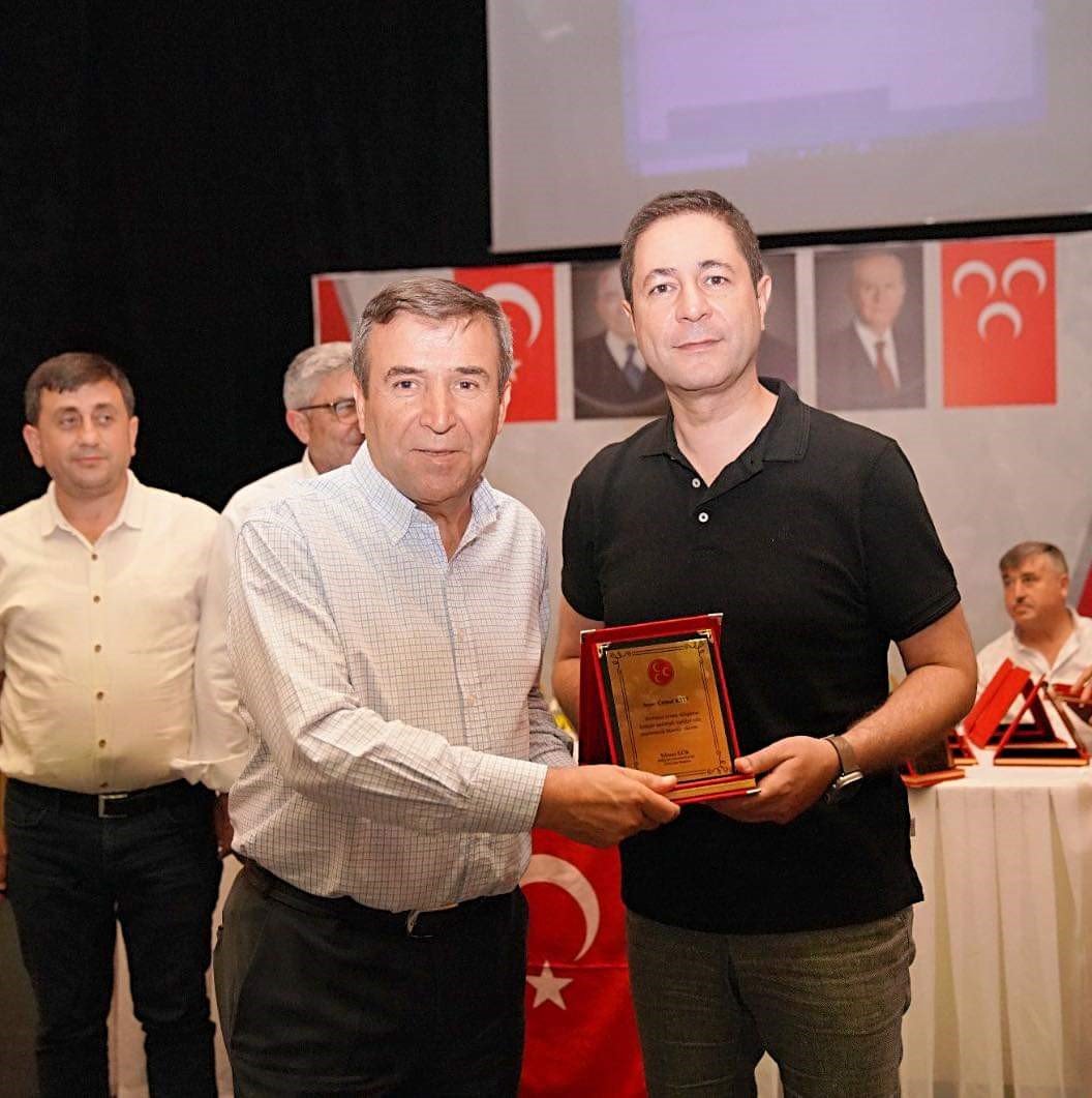 MHP’li Bulut, "Liderimizin bir çağrısıyla tüm milliyetçiler çizmeyi giymeye hazır"