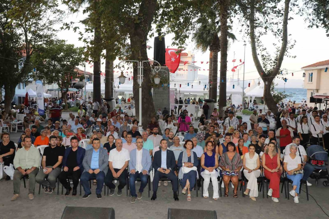 Mudanya 5. Kitap Fuarı ’Cumhuriyet ve Demokrasi’ temasıyla başladı