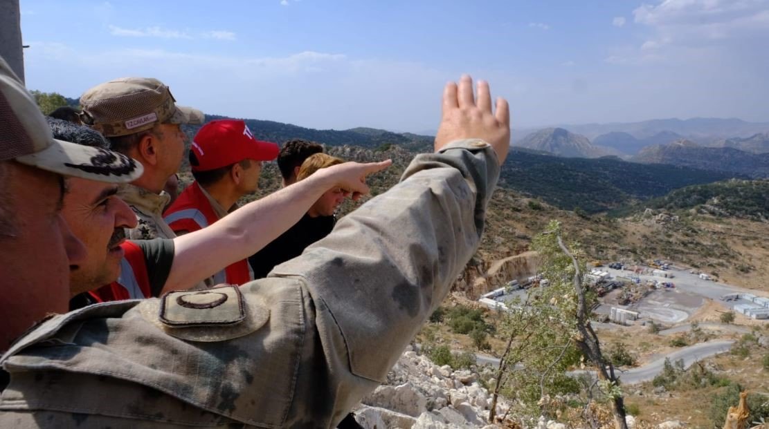 Vali Atay, Gabar dağında güvenlik kulesini inceledi