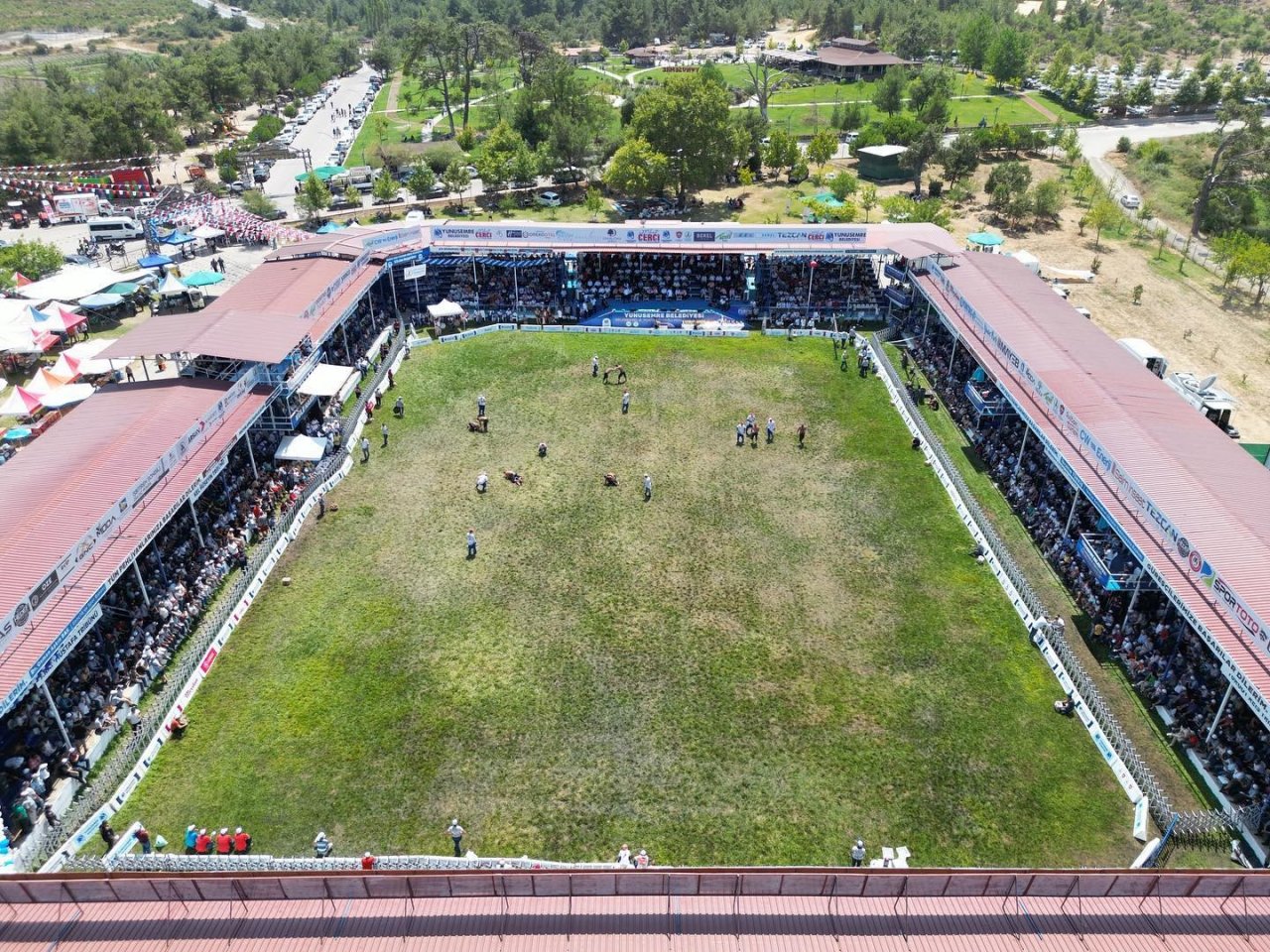 Yuntdağı’nın başpehlivanı Ali Gürbüz oldu