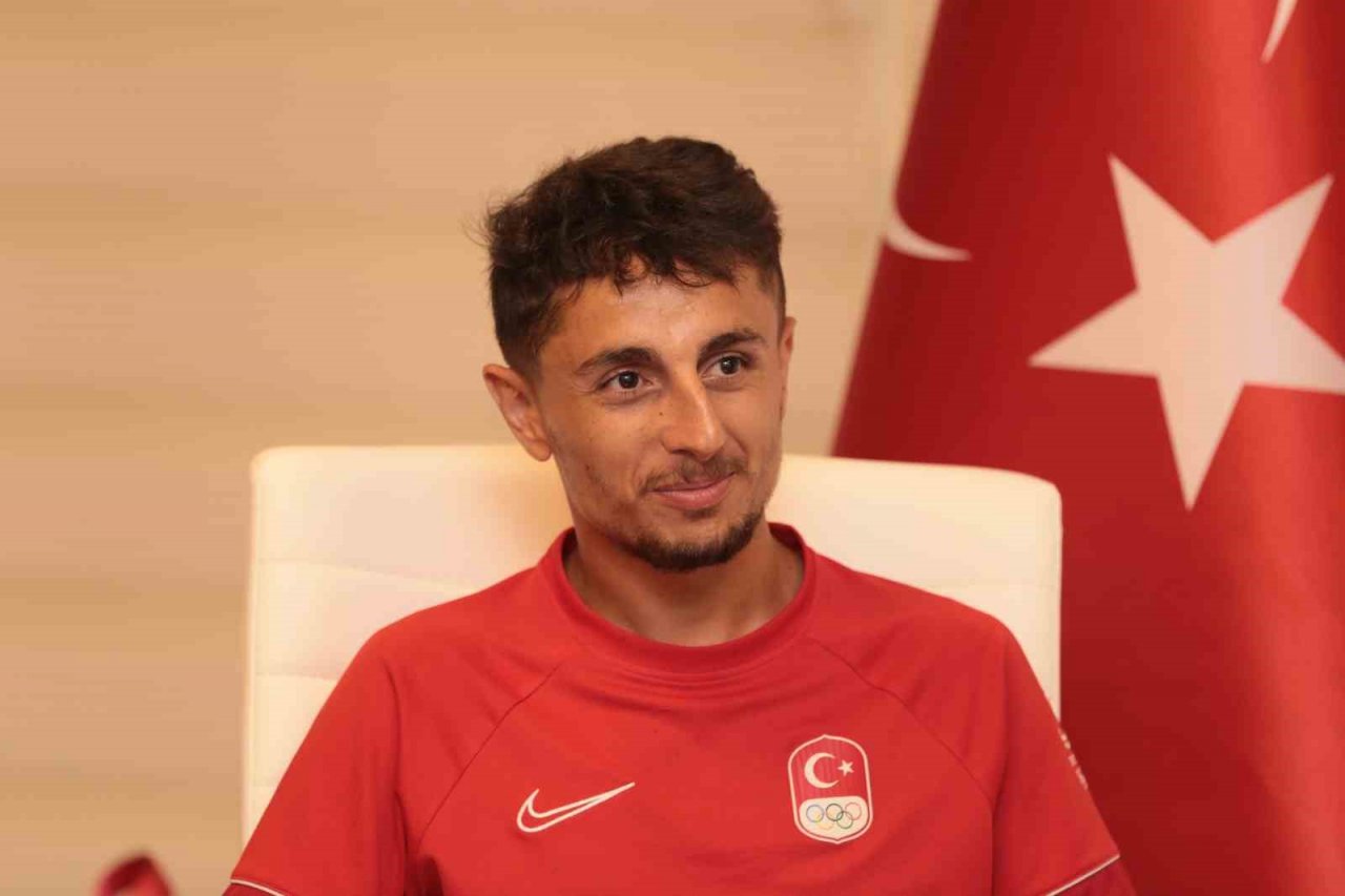 ALKÜ’nün gururu Salih Korkmaz, Paris 2024 Olimpiyatları’na kota aldı