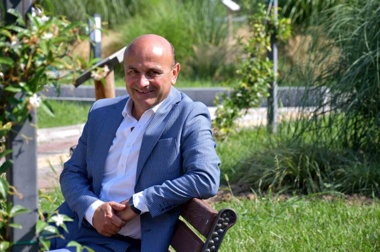 Başkan Oral: "Altınova’yı geleceğe taşıyoruz"