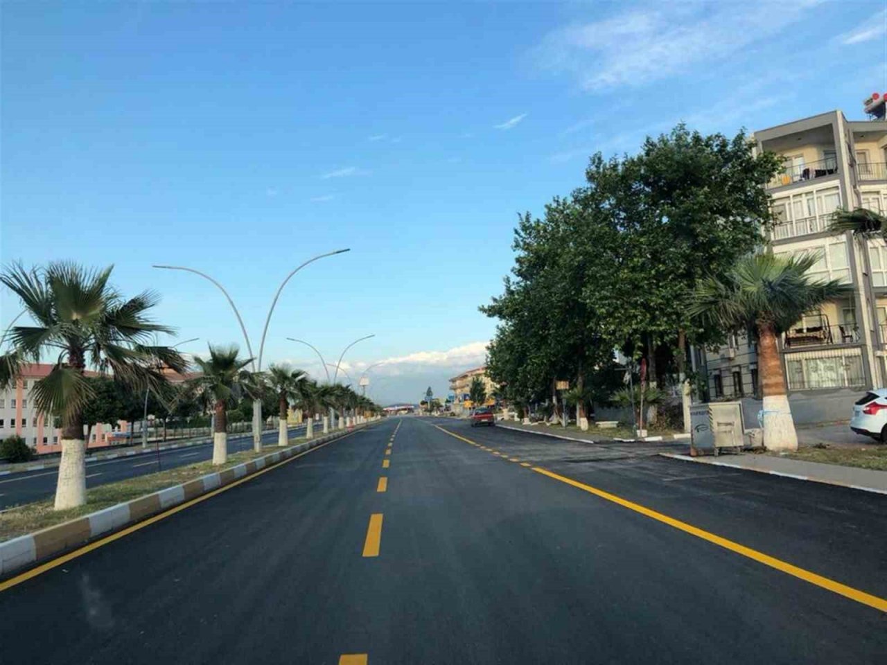 Balıkesir Büyükşehir Belediyesi Ayvalık’ın güzelliğine güzellik katıyor