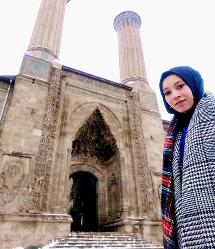 Pazarcıların kavgası silahlar konuştu, genç kız hayatını kaybetti