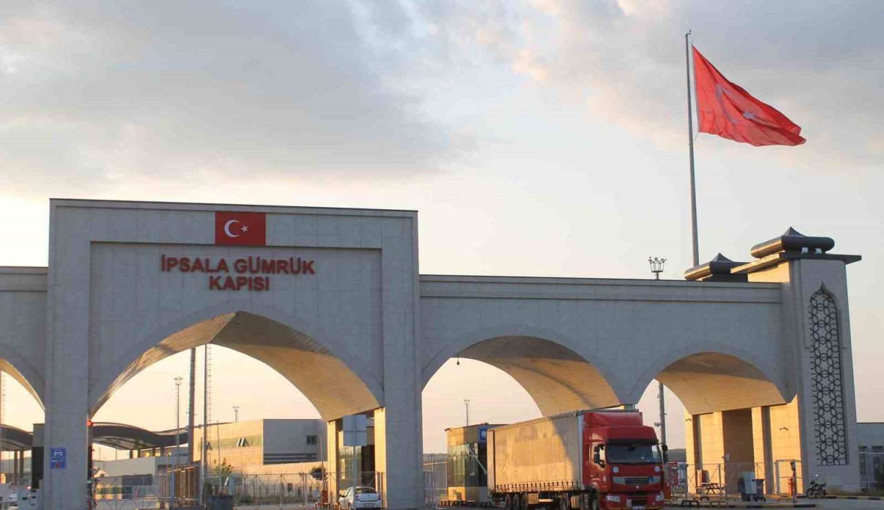 Yunanistan’daki yangın nedeniyle kapanmıştı: İpsala Sınır Kapısı yeniden açıldı