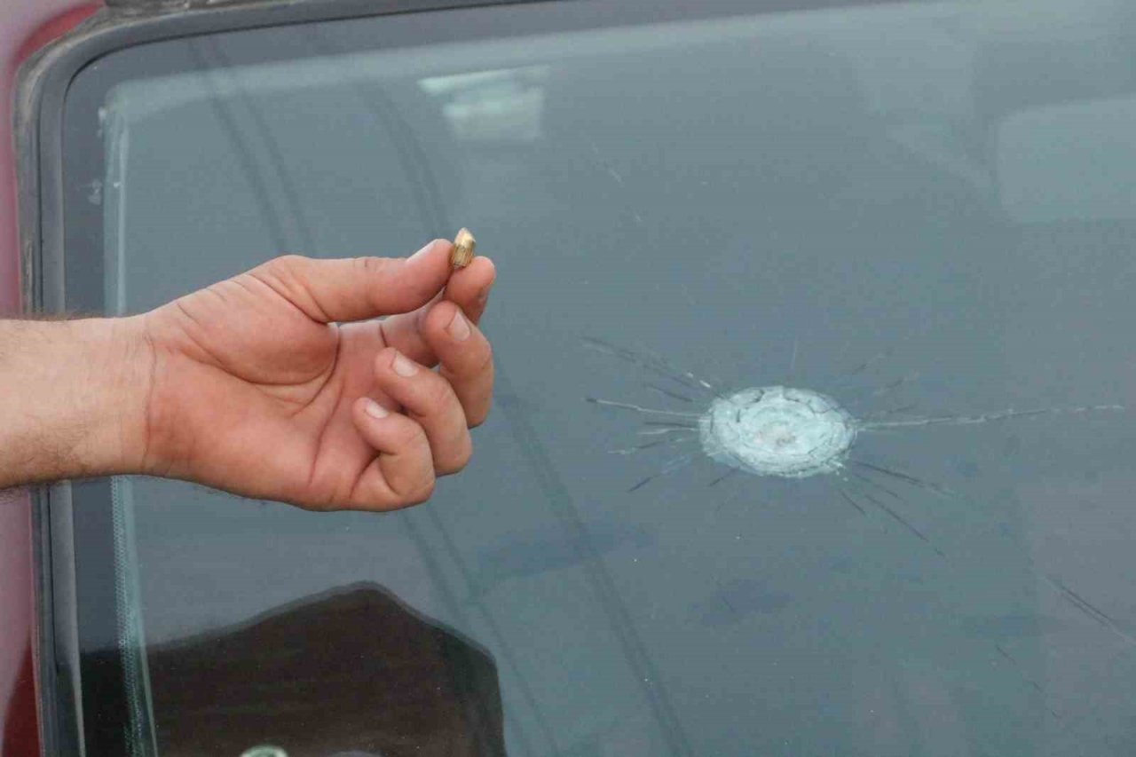 Depremzede vatandaşa yorgun mermi şoku