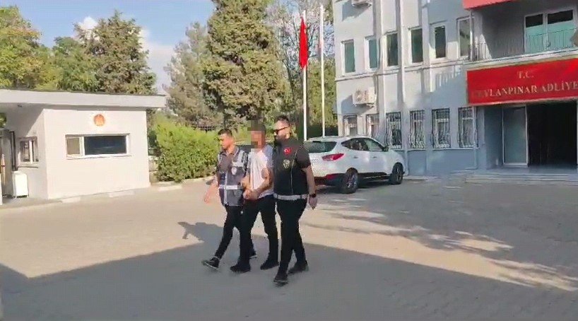 İlçeye uyuşturucu sokmaya çalışırken yakalandılar