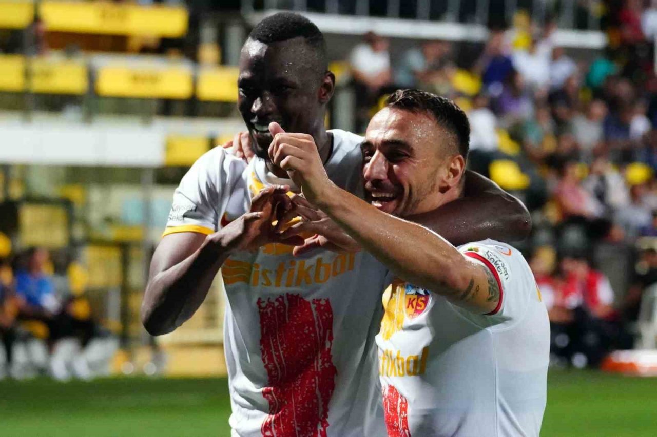 Kayserispor’un ilk golünü Mame Thiam attı
