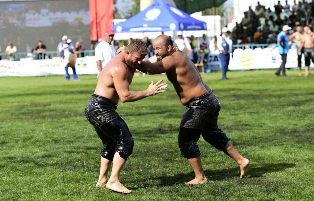 Güreş Lig’in ilk şampiyonu başbehlivan Okulu, oldu